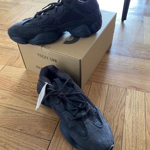 Yeezy 500 Boost Sneakers